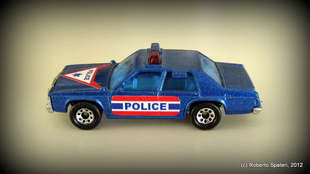 Matchbox Ford LTD (n.)